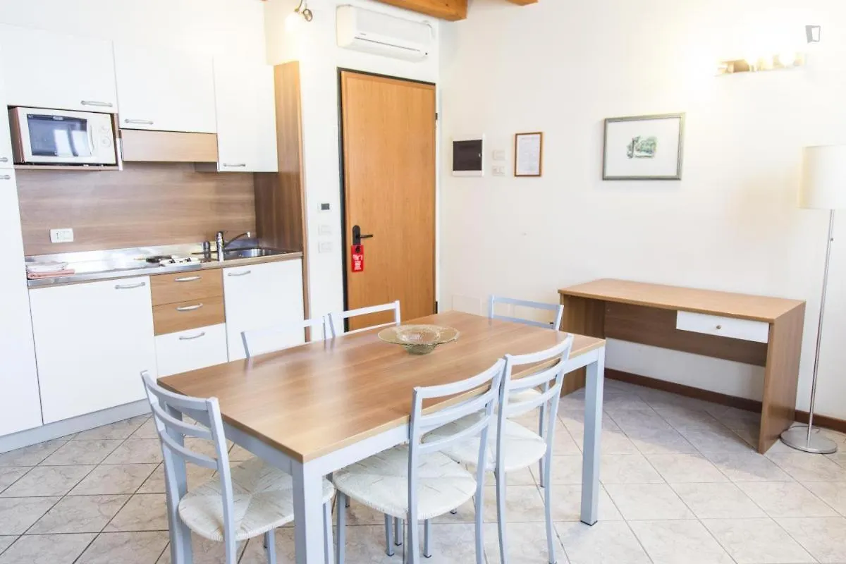 Residenza Carracci Aparthotel Bologna